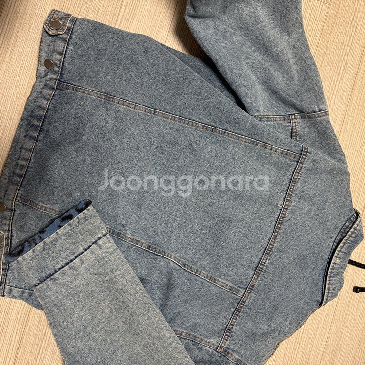 르니앤맥코이 데님 퍼 자켓--4