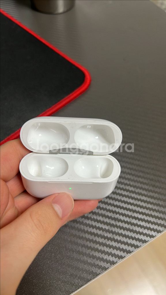 에어팟 프로 2세대 c타입 본체 상태좋음--0