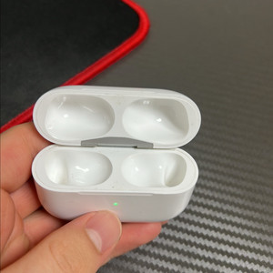 에어팟 프로 2세대 c타입 본체 상태좋음