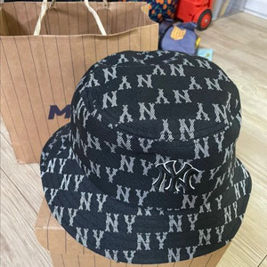 MLB 모자 54사이즈 (새상품)