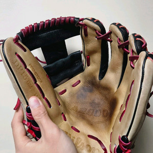 윌슨 A2000 DP 게임모델 야구글러브