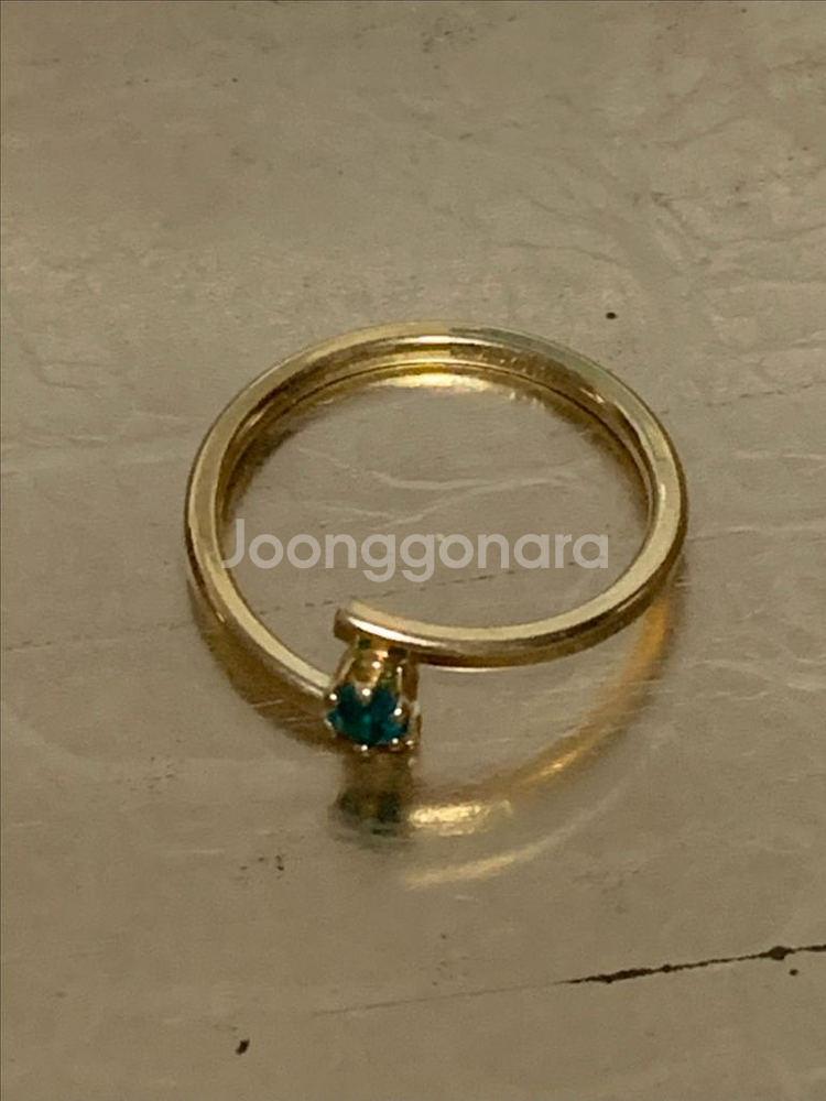 Avon 빈티지 그린 포인트반지--1