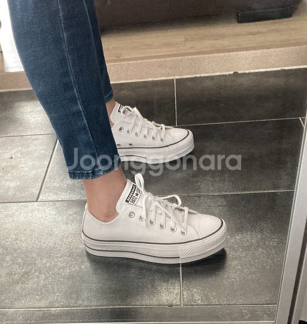 컨버스 올스타 플랫폼 스니커즈 240--1