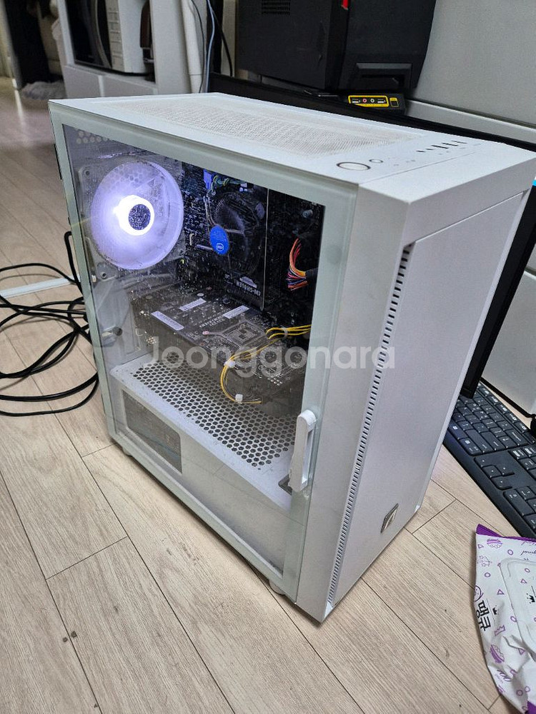 사무용/게이밍 PC 본체 i5-8400 6코어 GTX1060 화이트--0