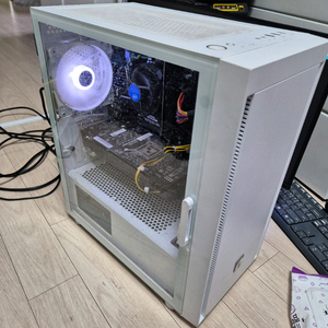 사무용/게이밍 PC 본체 i5-8400 6코어 GTX1060 화이트