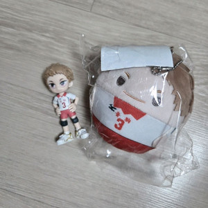 하이큐 야쿠 후와코로링 피규어