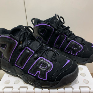 265) 나이키 에어 업템포 검보 농구화