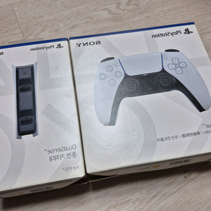 PS5 듀얼센스 무선 컨트롤러+충전거치대(택포)