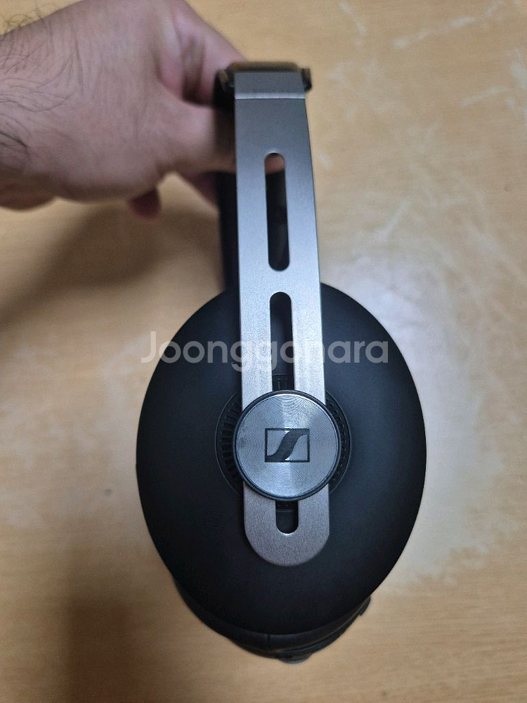 젠하이저 모멘텀3 유무선 헤드폰 풀박스 팝니다.--3