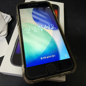 아이폰 SE 3세대 64GB