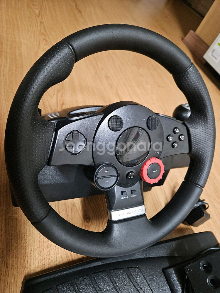 로지텍 드라이빙포스 GT 레이싱휠--1