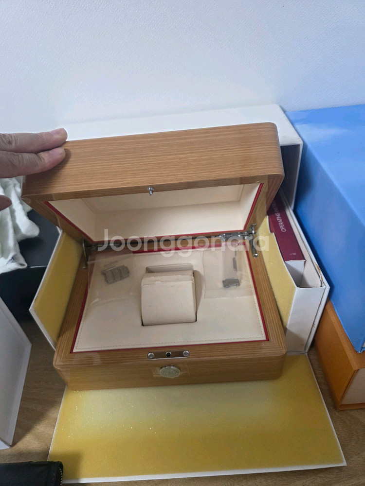 오메가 컨스틸레이션 34mm쿼츠 시계--6