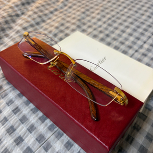 (OS) 까르띠에 우드 무테 안경테