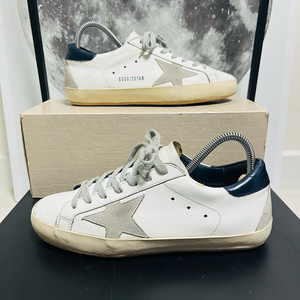 정품 39) 골든구스 네이비탭 스니커즈 250~255