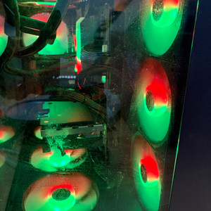 7800X3D / 7900GRE 게이밍 PC 완본체 팝니다