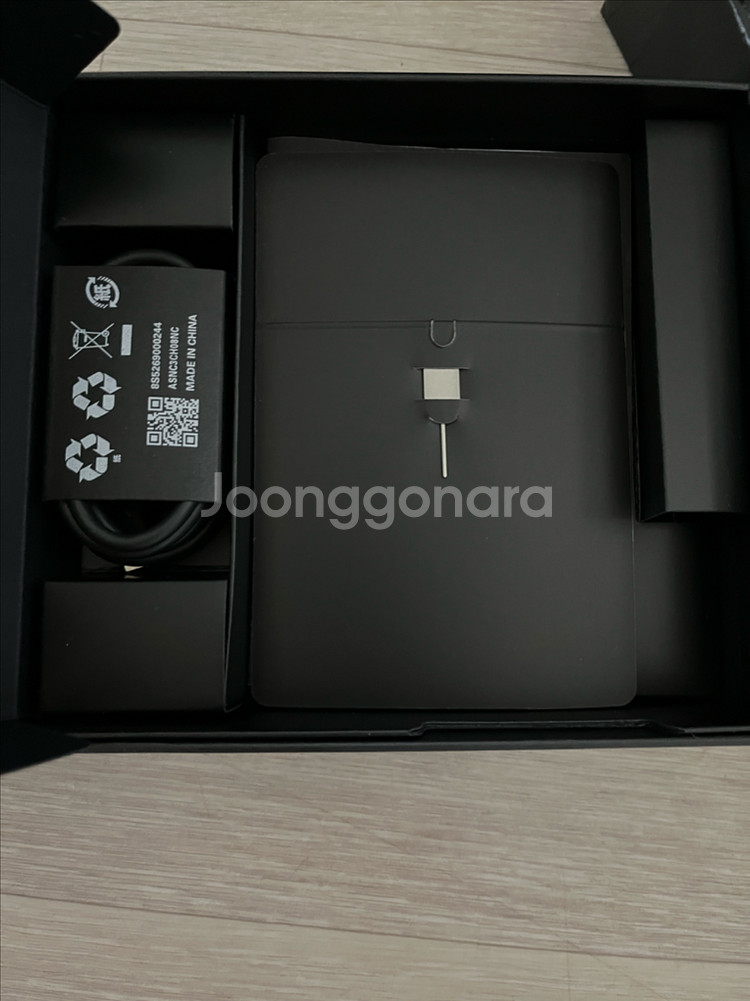 Y700 2세대 내수 글로벌롬 256GB 박스셋 팝니다.--7