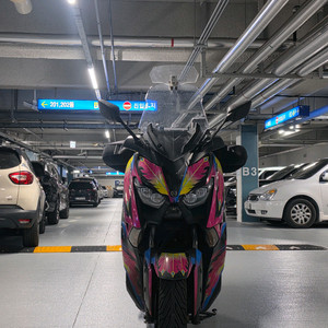 22년식 야마하 XMAX 300 스쿠터 판매합니다