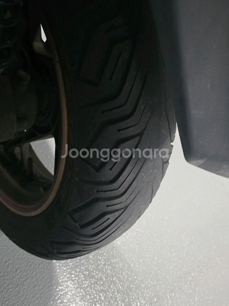 22년식 야마하 XMAX 300 스쿠터 판매합니다--5