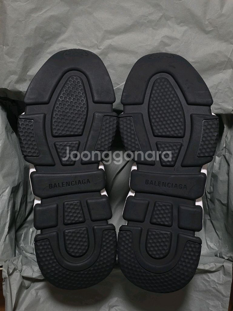 정품 발렌시아가 스피드러너 스니커즈 네이비 37 새상품--5