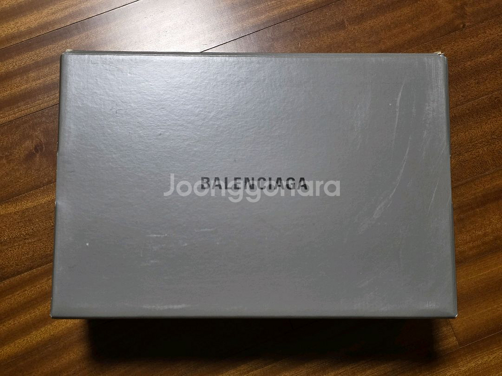 정품 발렌시아가 스피드러너 스니커즈 네이비 37 새상품--8