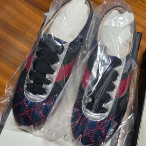 정품 Gucci 구찌 파라체르 루렉스 스니커즈 36.5