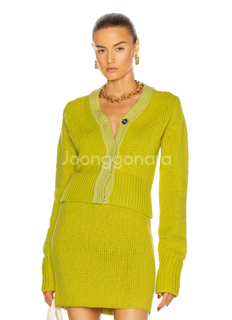 보테가베네타 니트가디건(정가148)--1