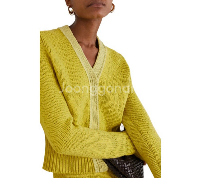 보테가베네타 니트가디건(정가148)--0