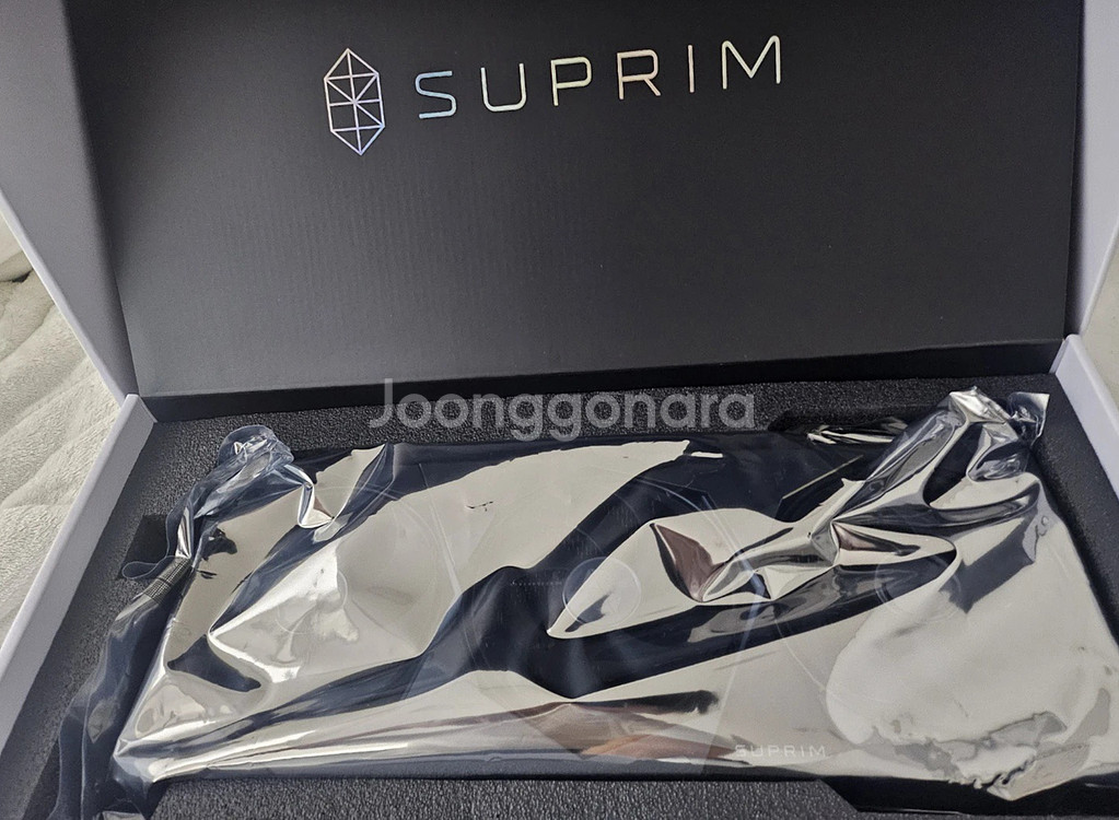 RTX5090 슈프림--0