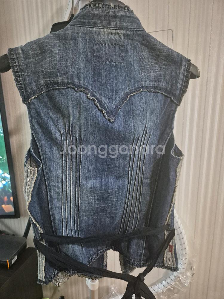 리바이스 데님 베스트--1