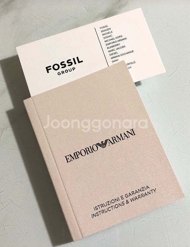 [랩핑그대로. 미사용새제품]엠포리오 아르마니 여성 가죽 시계--7