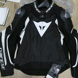 [신품] 다이네즈 슈퍼스피드3 가죽자켓 50호 -검흰-