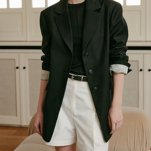 룩캐스트 알마 싱글 재킷