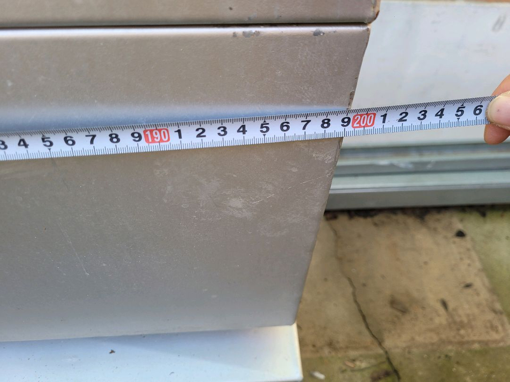 적재함용 공구함--4