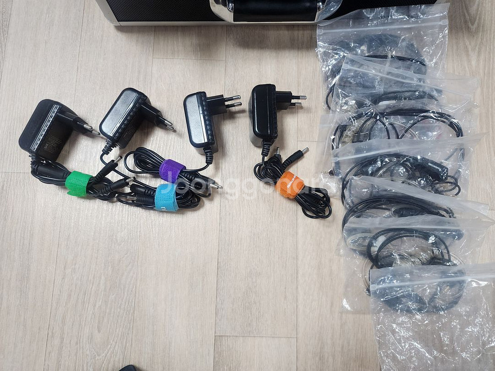 모토로라T80 1세트,FV-306 4세트--5