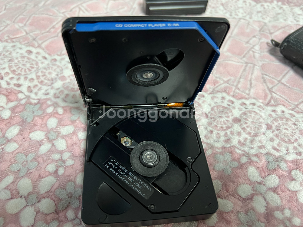 소니 디스크맨 D-88--4