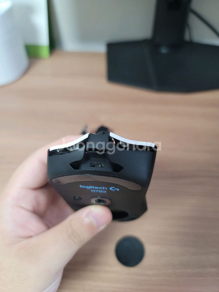 로지텍 G703 화이트 무선 마우스 (저소음 무소음)--7