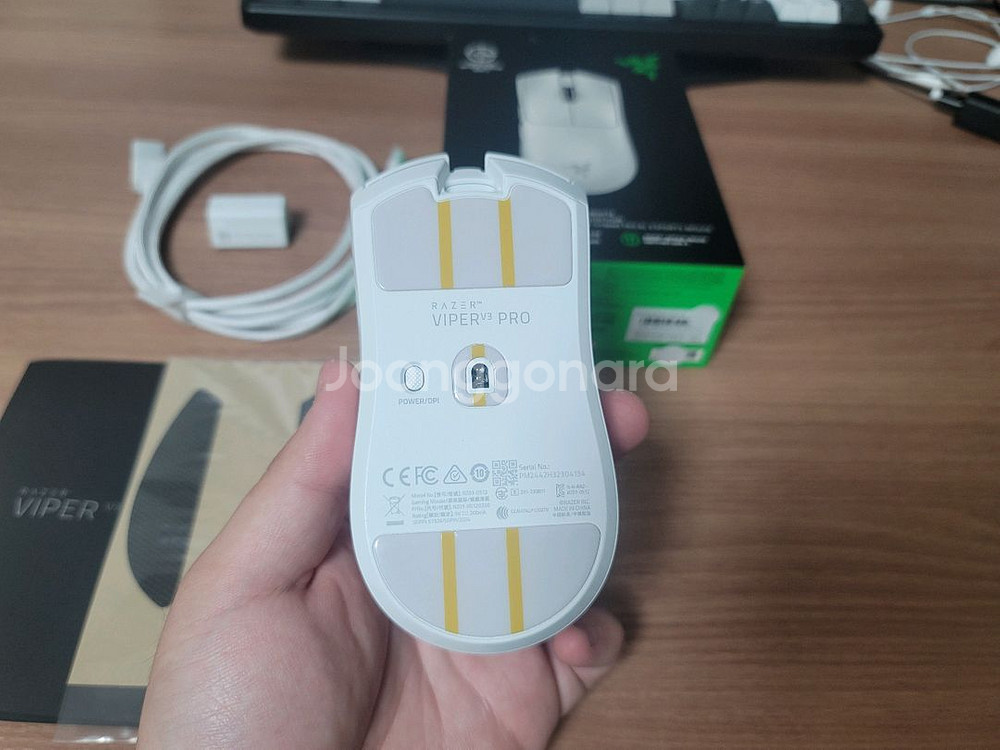 바이퍼 V3 PRO 화이트 바브삼 저소음 무소음--4