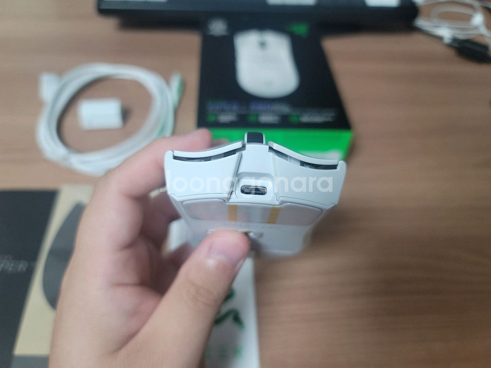 바이퍼 V3 PRO 화이트 바브삼 저소음 무소음--6