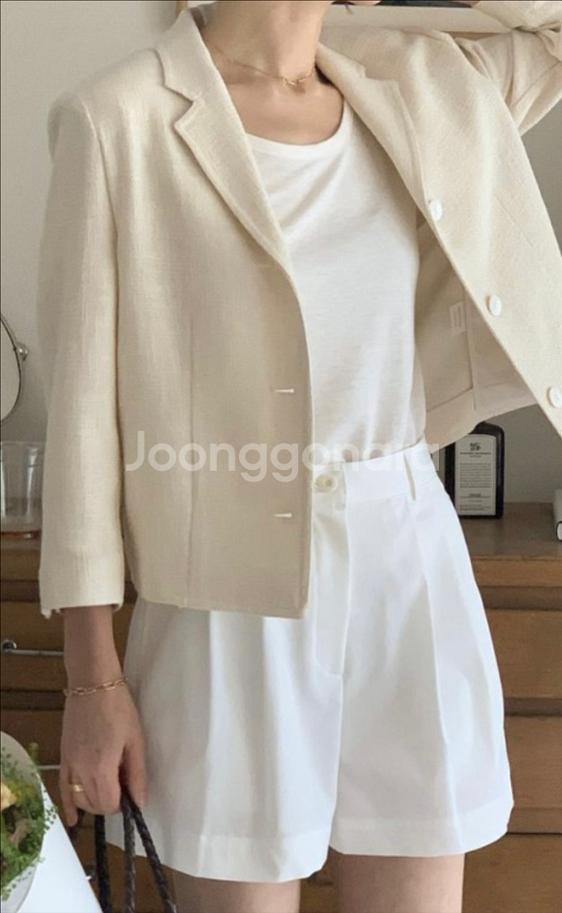 BR 브런치(도매택) 화이트 핀턱 반바지(도리팬츠) S--2