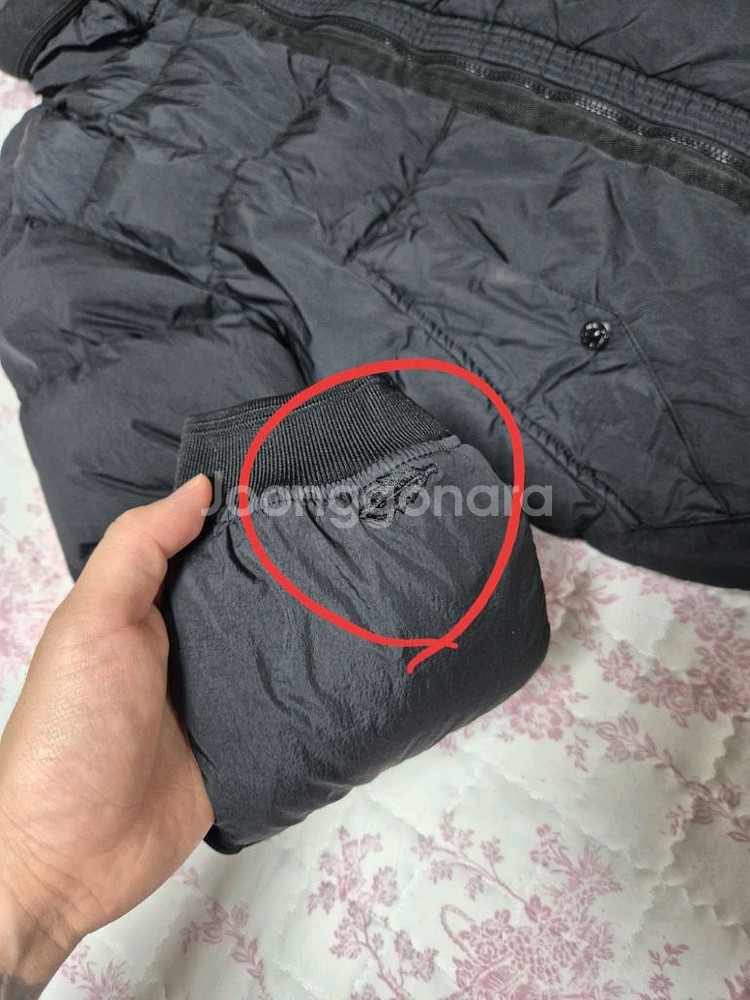 정품 스톤아일랜드 크링클랩스 패딩 95-M 블랙--8