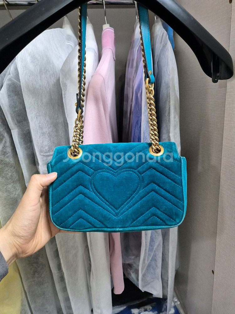 정품 구찌 벨벳 마틀라세 미니백 숄더백--1