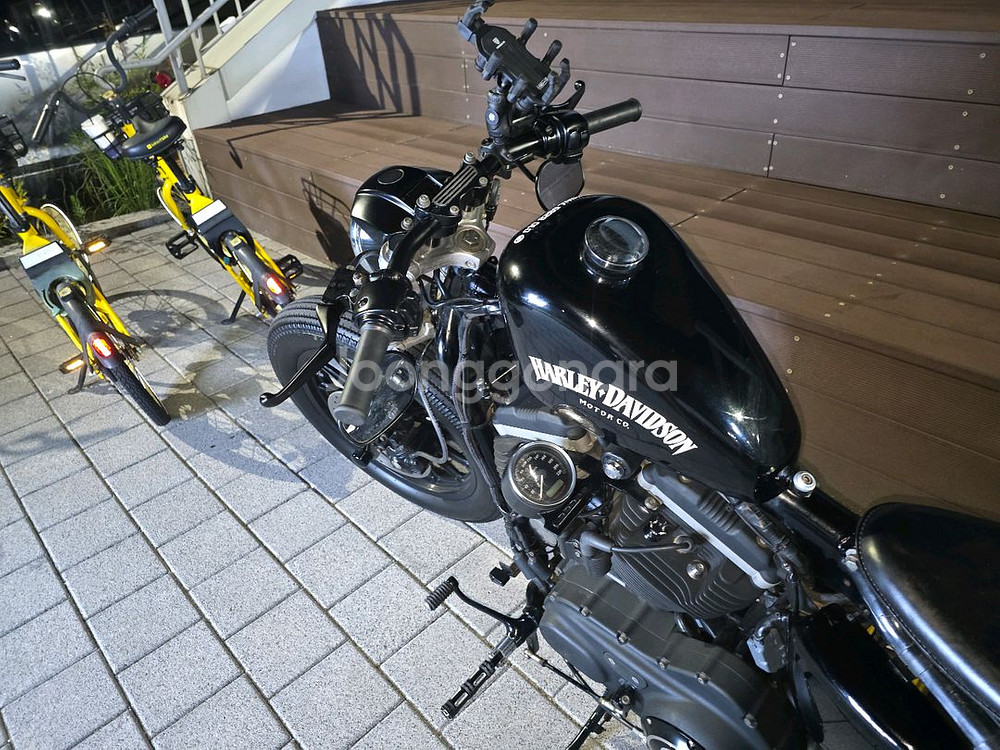 할리데이비슨 883 오토바이--3