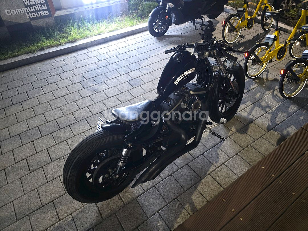 할리데이비슨 883 오토바이--5