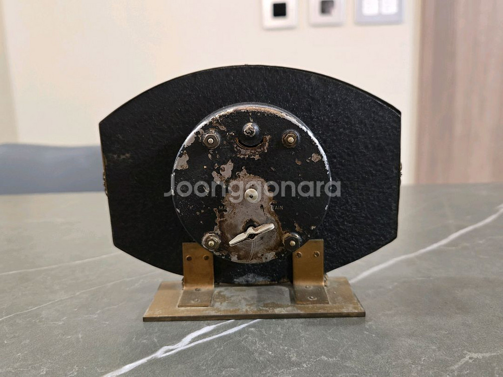 1940 빈티지 영국 Petit Point Embroidery 태엽시계--5