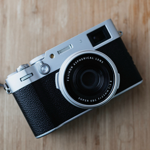 후지 x100vi 실버 미사용 신품 팝니다 후지필름