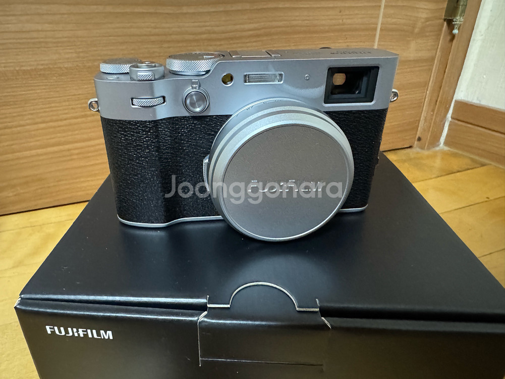 후지 x100vi 실버 미사용 신품 팝니다 후지필름--3