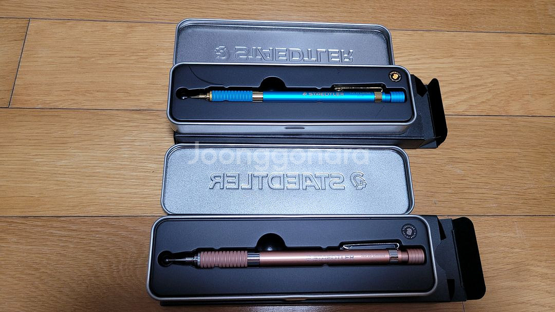 스테들러 한정판 샤프 여러개 팝니다.(새제품)--1