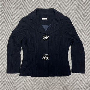 손정완 블랙 플리츠 자켓 정품