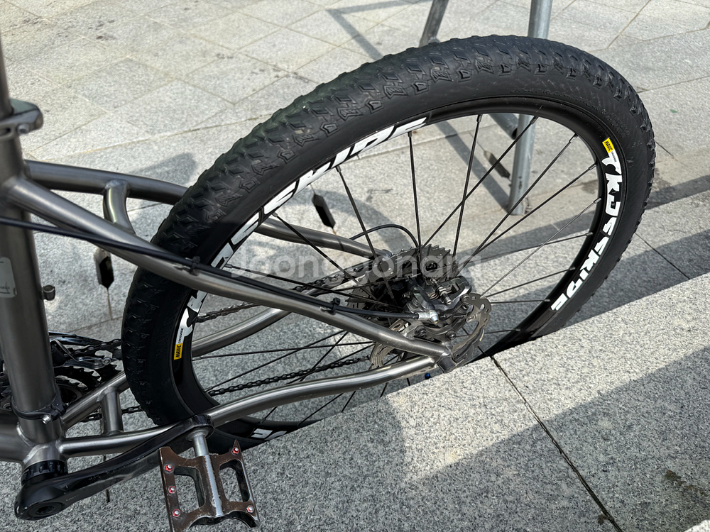 휠러 TW5.6 티타늄 풀XT 26인치 S사이즈 엠티비--5