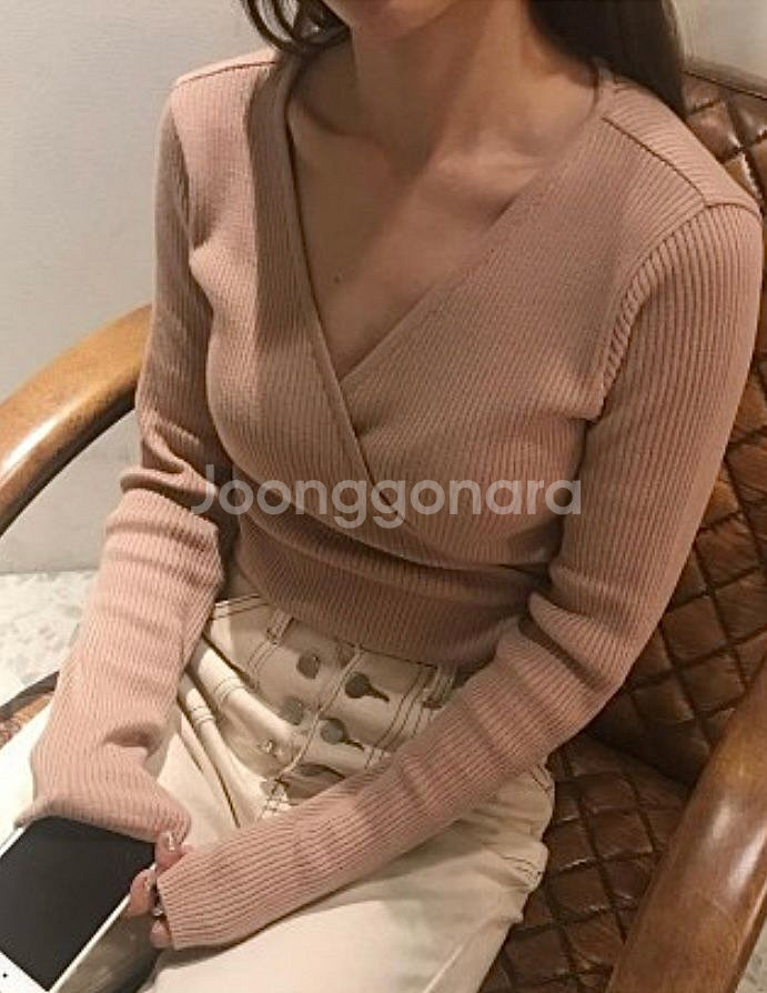 RAIVE 레이브 브이넥 랩 니트--0